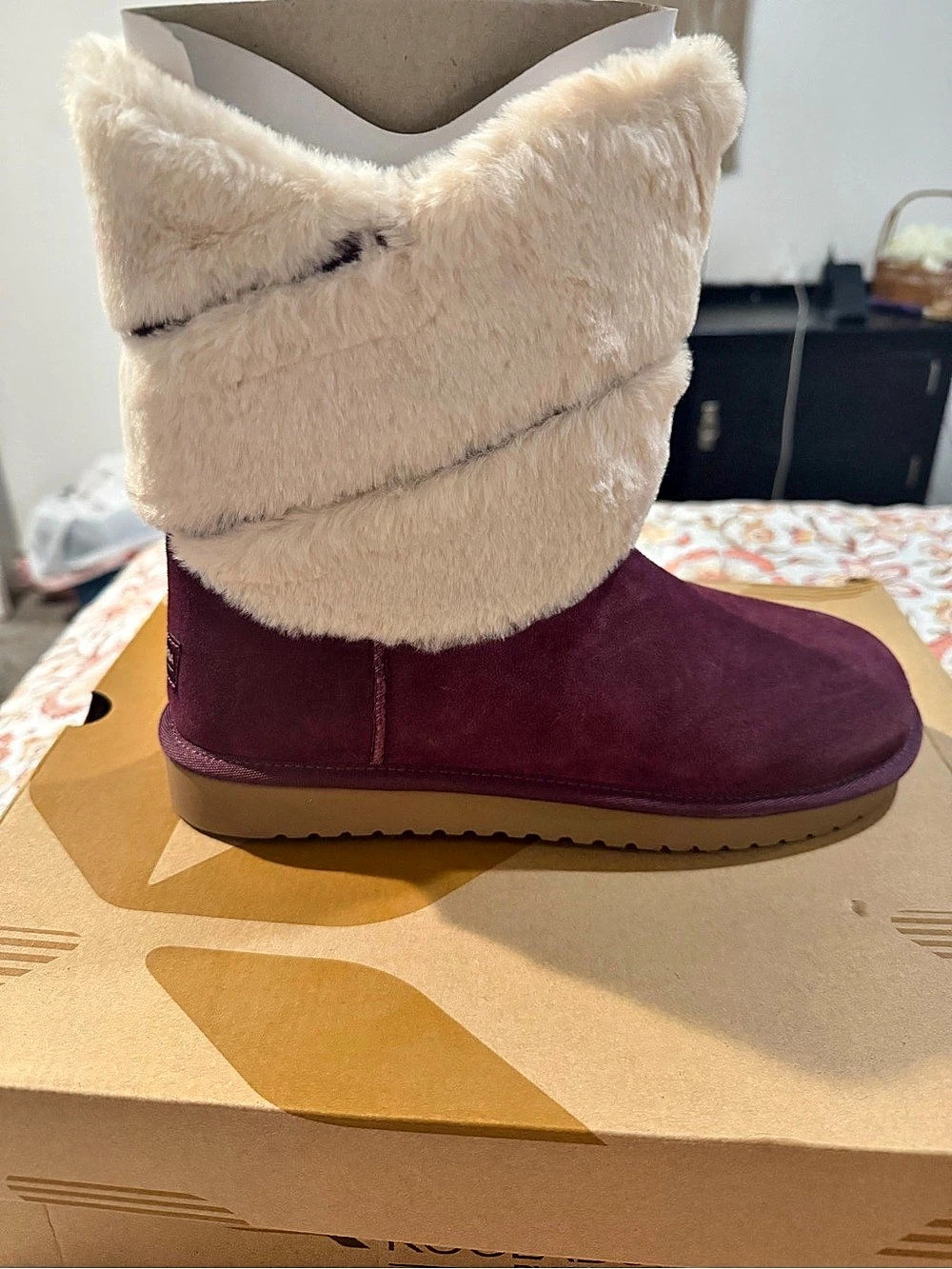 Koolaburra by UGG Barlee Mini Purple & Cream Winter Boots